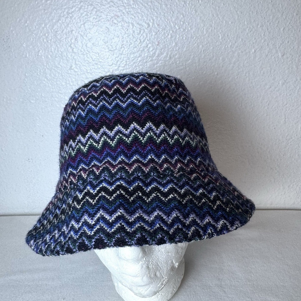 Missoni Zig Zag Bucket Hat Wool Blend Purple Blue Italy Classic Preppy Chevron